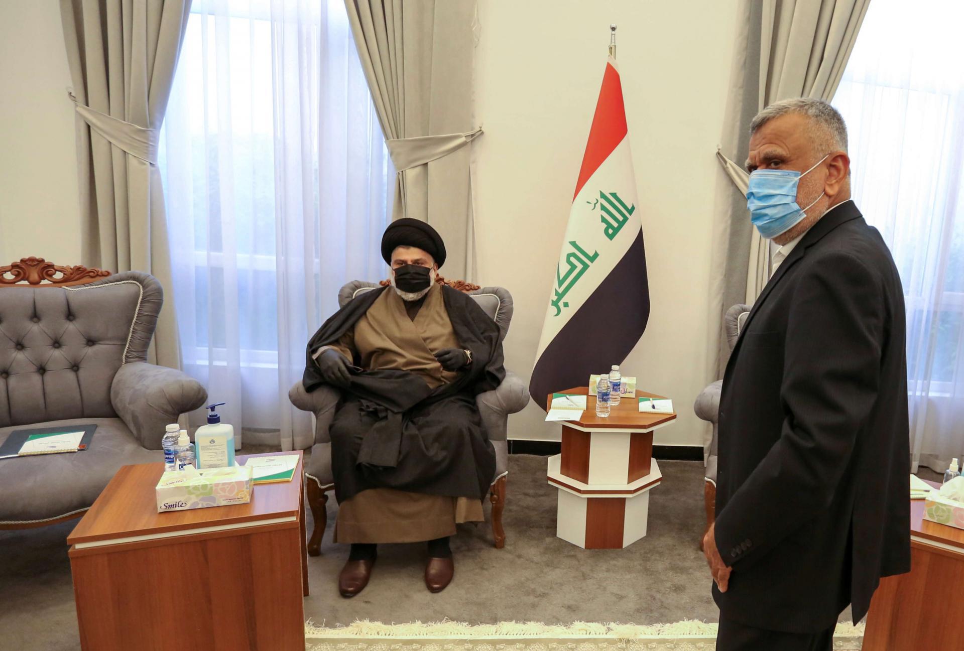 الصدر شدد على رفض دخول الحكومة الى جانب الاطار التنسيقي