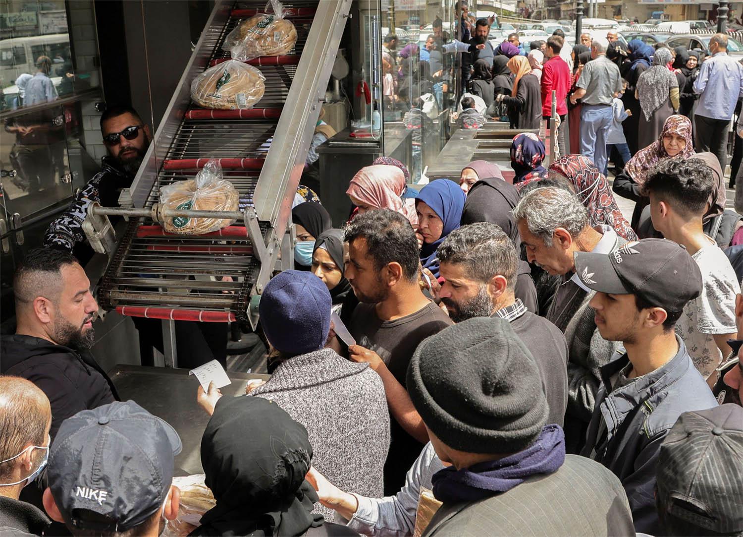 The government does not have immediate plans to lift bread subsidies
