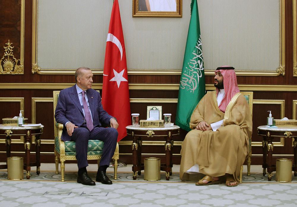 أول لقاء بين الأمير محمد وأردوغان منذ 2017 بعد سنوات من التوتر تفاقم بسبب التوظيف السياسي التركي لمقتل خاشقجي 