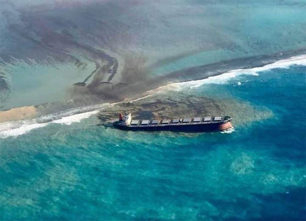 A potential threat of maritime pollution