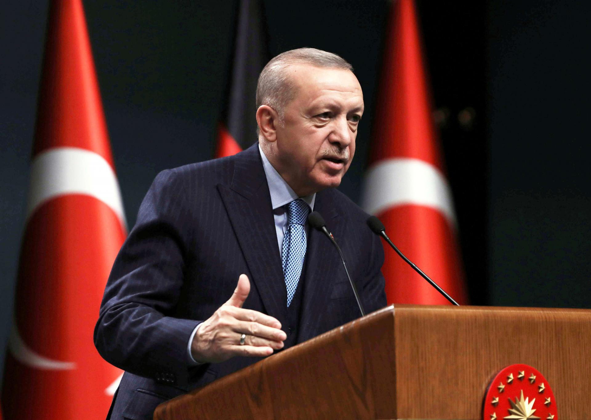 أردوغان: لن اسمح بانضمام دول تدعم الإرهاب للناتو ما دمت رئيسا لتركيا