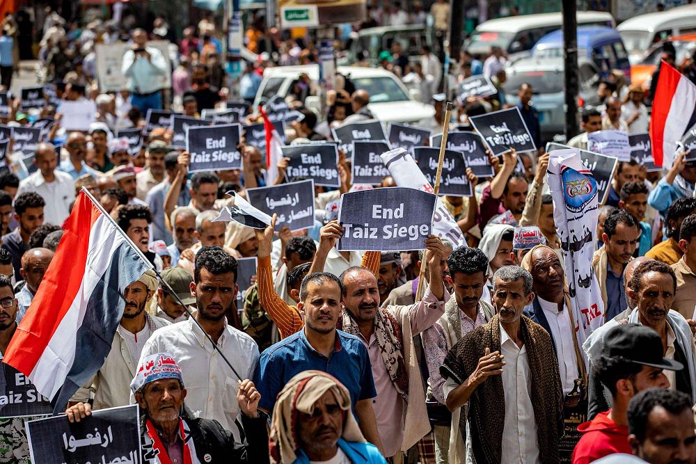 اليمنيون ضاقوا ذرعا بممارسات الحوثيين