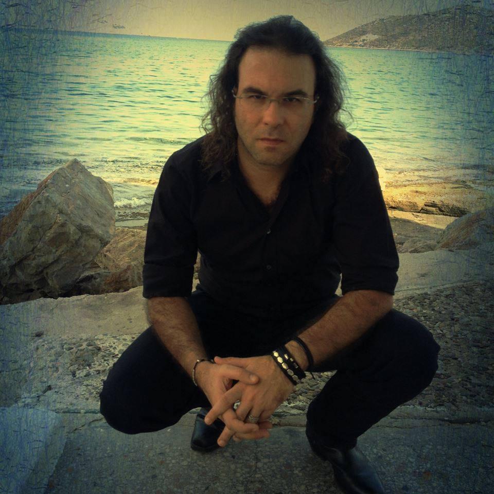 كريستوس أويكونومو ت