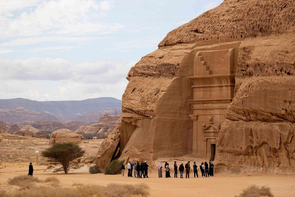 السعودية ضخت استثمارات ضخمة في مشاريع عملاقة لجذب السياح الأجانب 