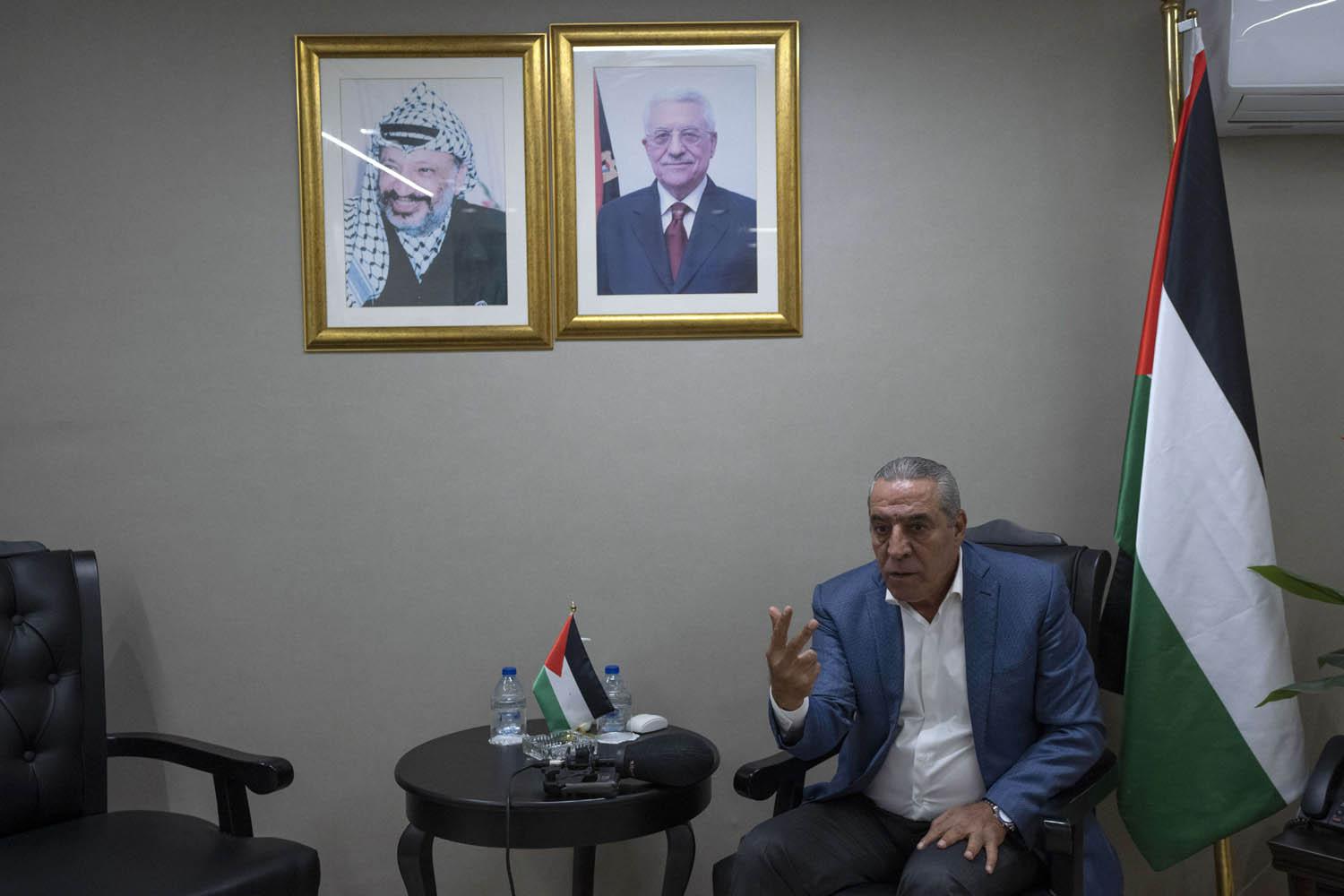 حسين الشيخ أمين سر اللجنة التنفيذية لمنظمة التحرير الفلسطينية