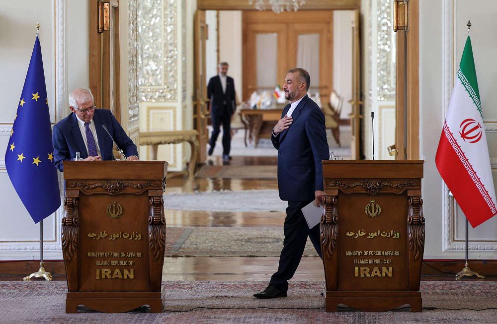 جهود أوروبية لتقريب وجهات النظر وواشنطن حول العودة للاتفاق النووي للعام 2015