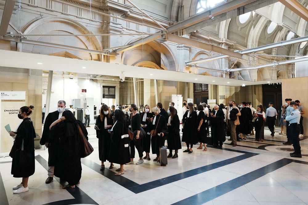 محاكمة صلاح عبدالسلام فصل من مسار قضائي طويل بعد نحو سبع سنوات من اعتداءات باريس الدموية 