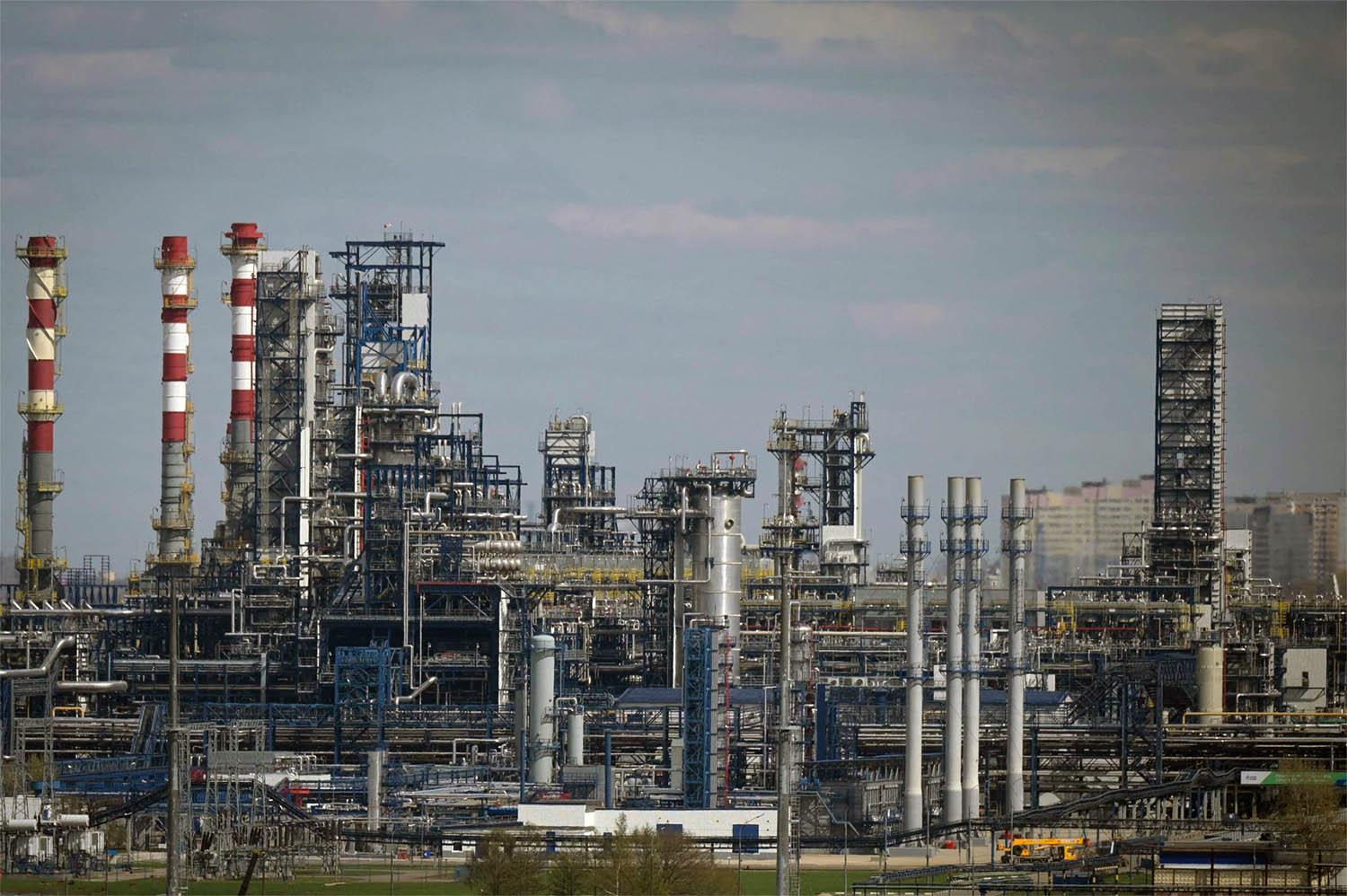 Refiners cashed in on discounted supplies amid sanctions on Russia