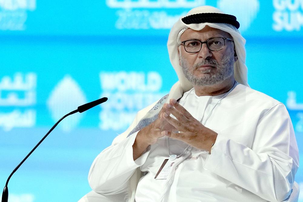 قرقاش: جمع كل الروس في فئة واحدة يمثل إشكالية