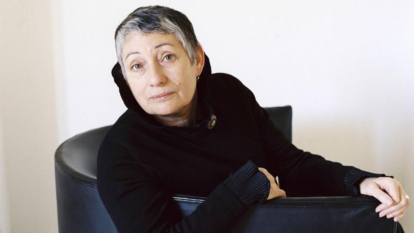  ليودميلا أوليتسكايا