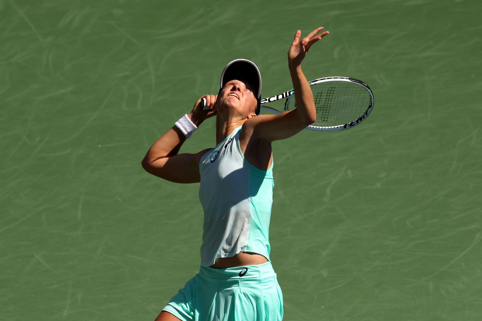 فوز سهل لشفيونتيك