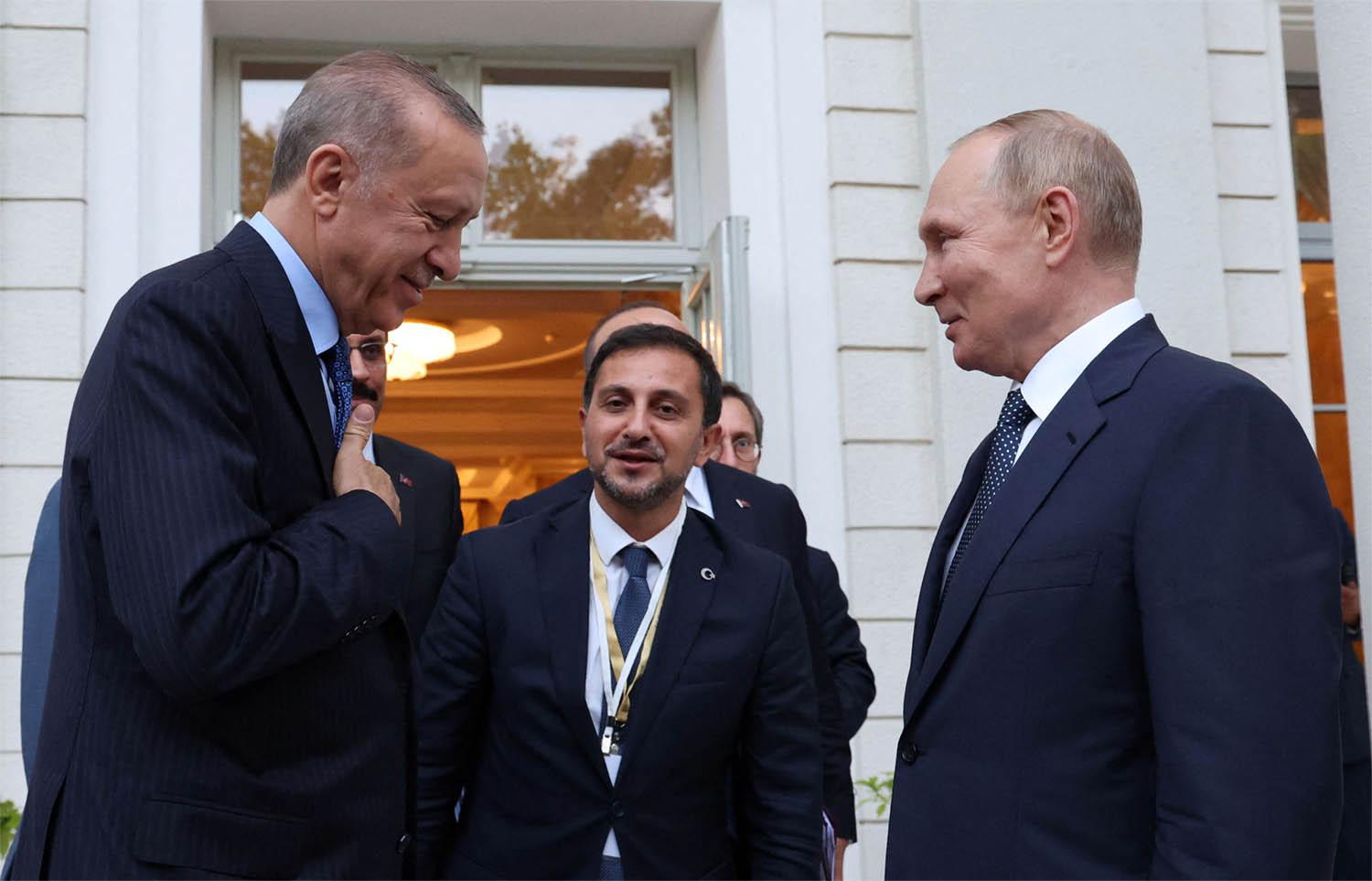 Putin bids farewell to Erdogan after a meeting in Sochi