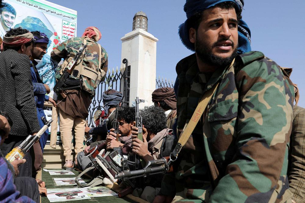 الحوثيون لم ينفوا ولم يؤكدوا احتجاز عاملين في السفارة الأميركية بصنعاء وموظفين أمميين
