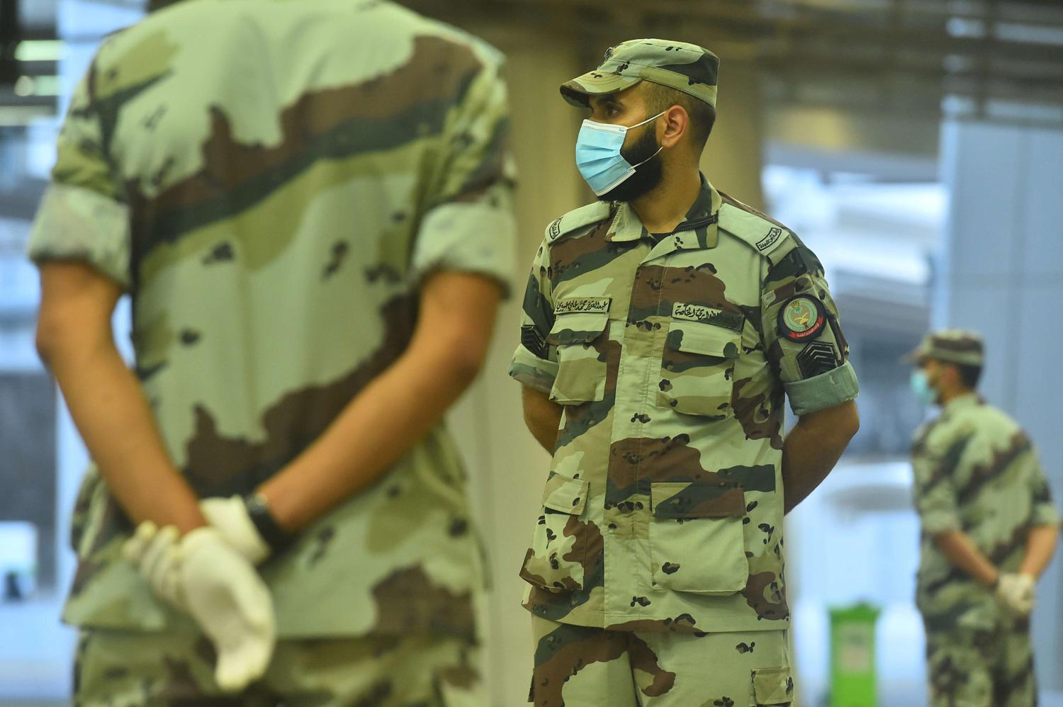 مواصلة التصدي لكل من تسوّل له نفسه المساس بأمن البلاد واستقرارها