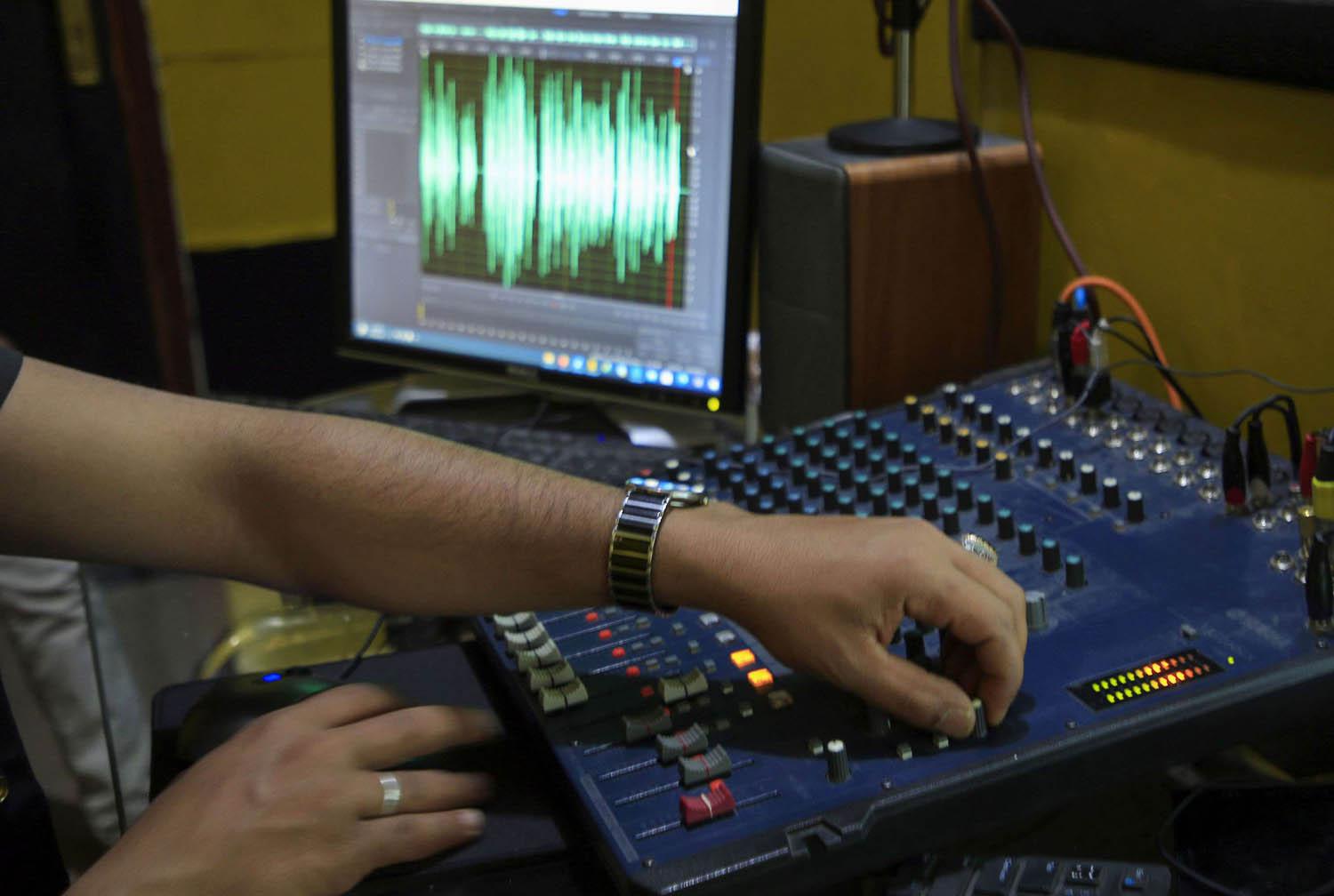 راديو في صنعاء