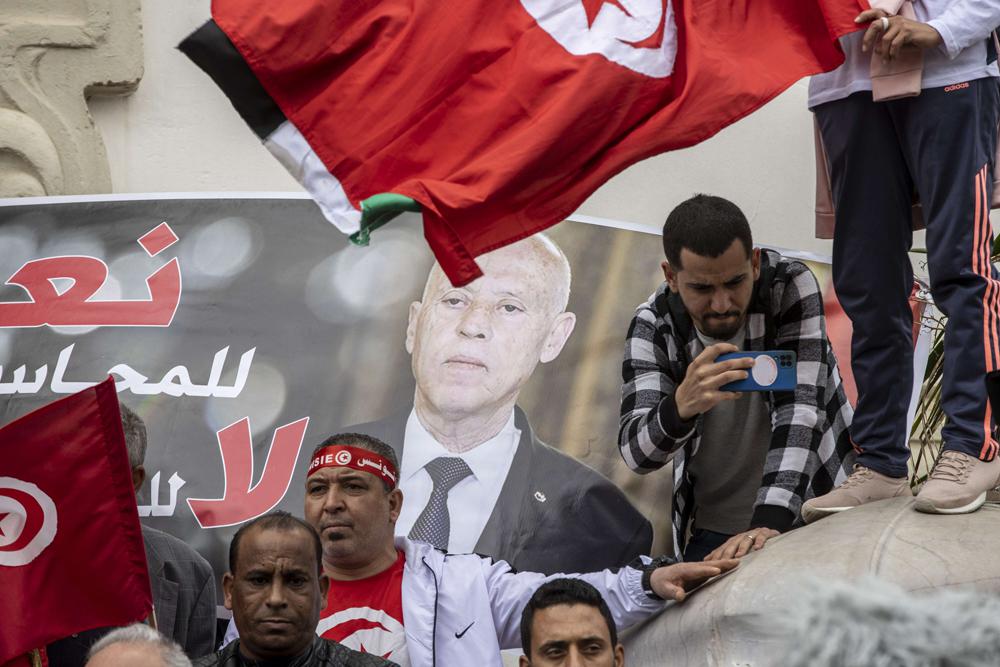 مظاهرة بالعاصمة التونسية تطالب بالمحاسبة