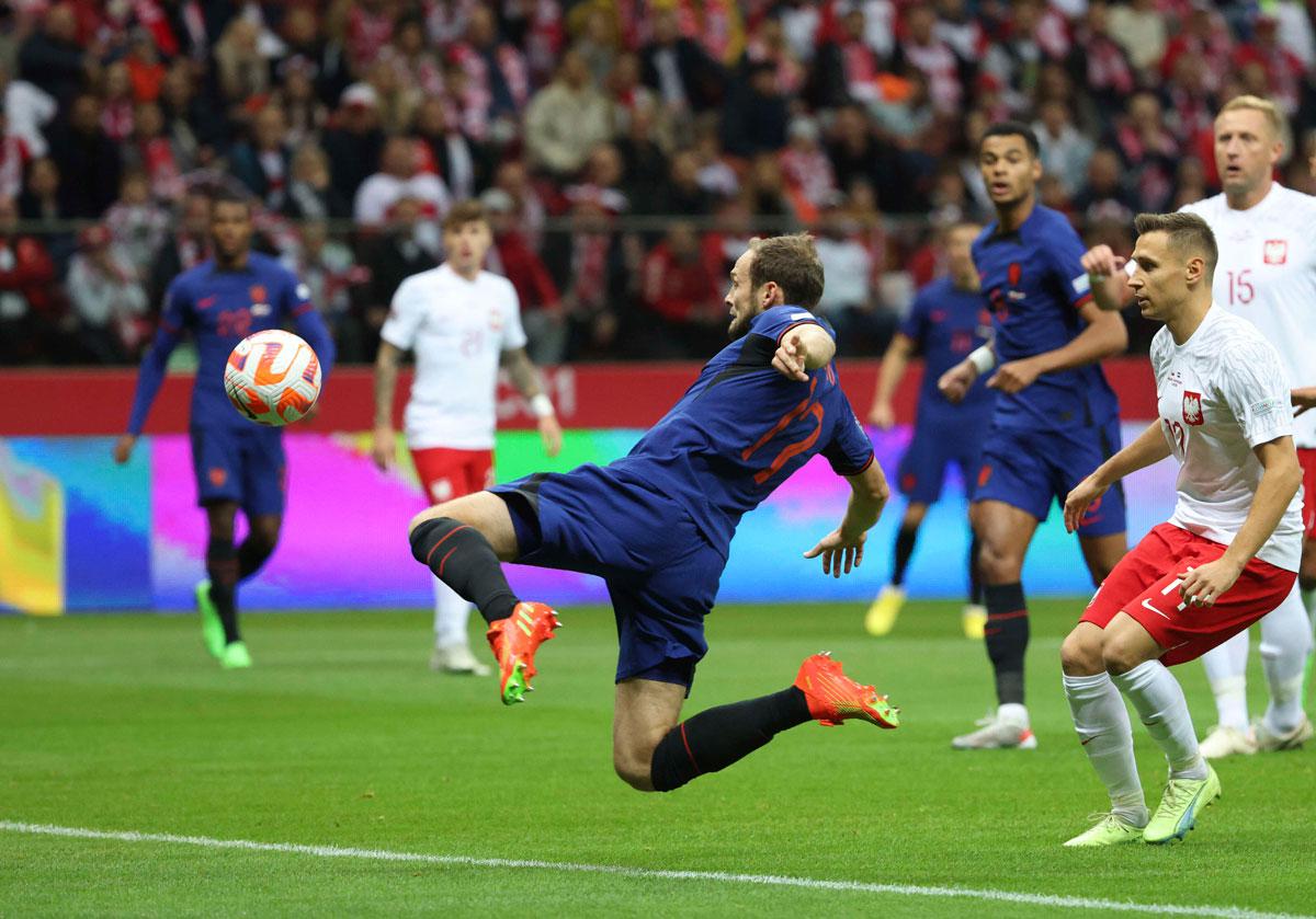  نقطة واحدة تفصل هولندا عن المربع الذهبي