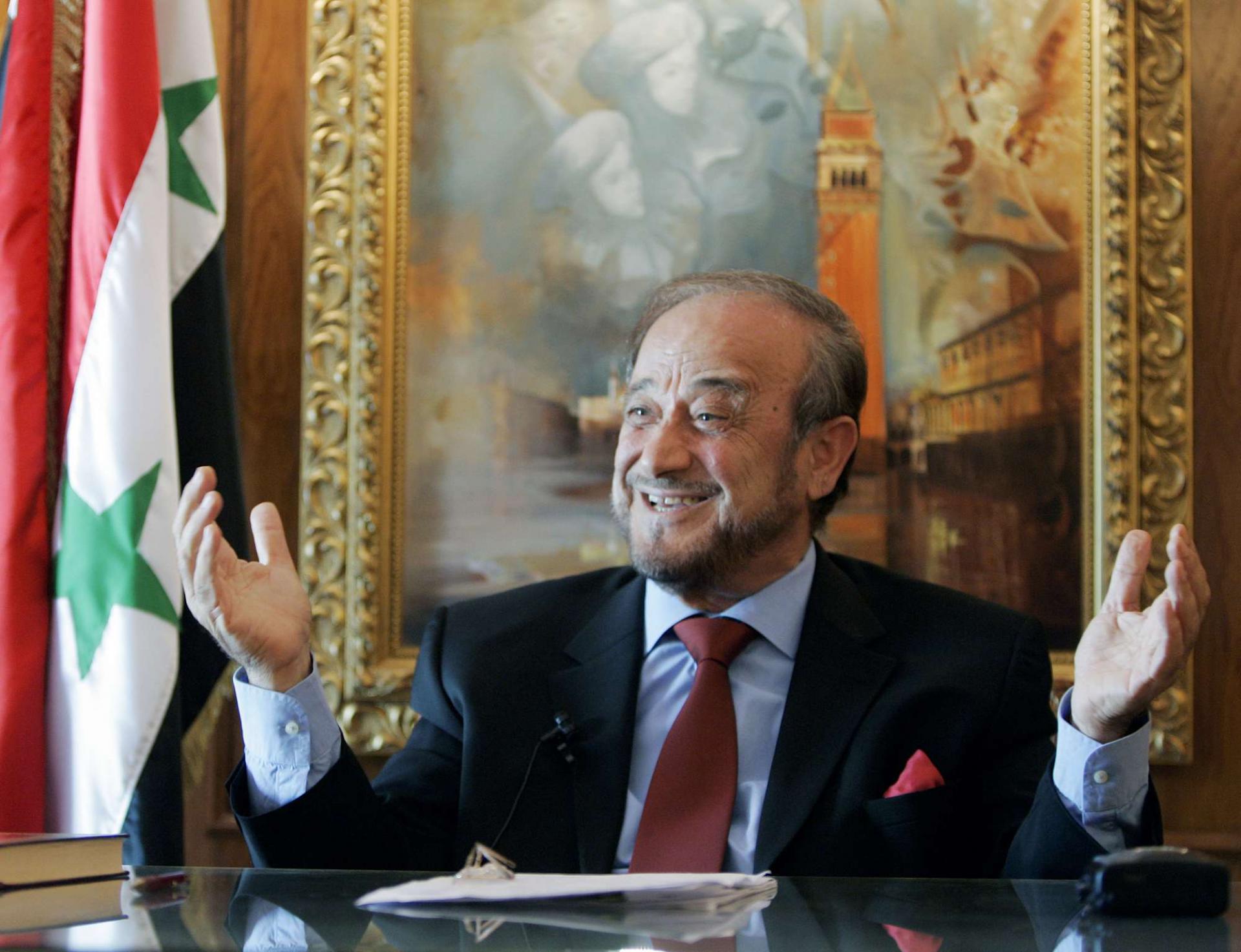 من المستبعد سجن رفعت الاسد نظرا لوضعه الصحي لكن من الوارد مصادرة فرنسا لكل ممتلكاته وعقاراته الضخمة