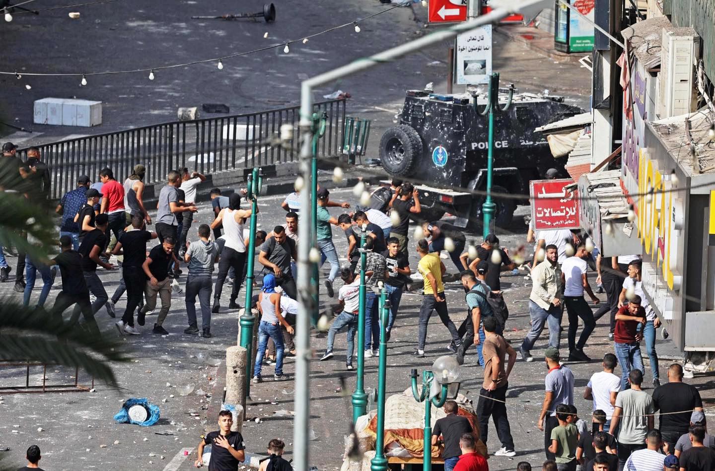المواجهات في نابلس تأتي بينما تستعد فصائل فلسطينية لعقد جلسات حوار برعاية الجزائر