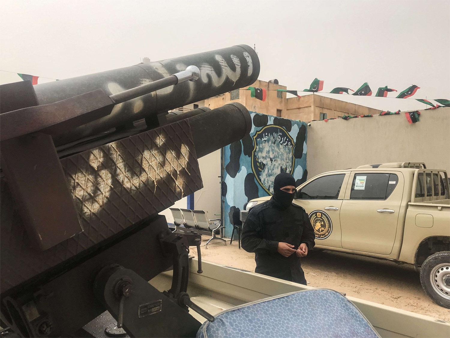 The fighting trapped dozens of families living in the area for hours