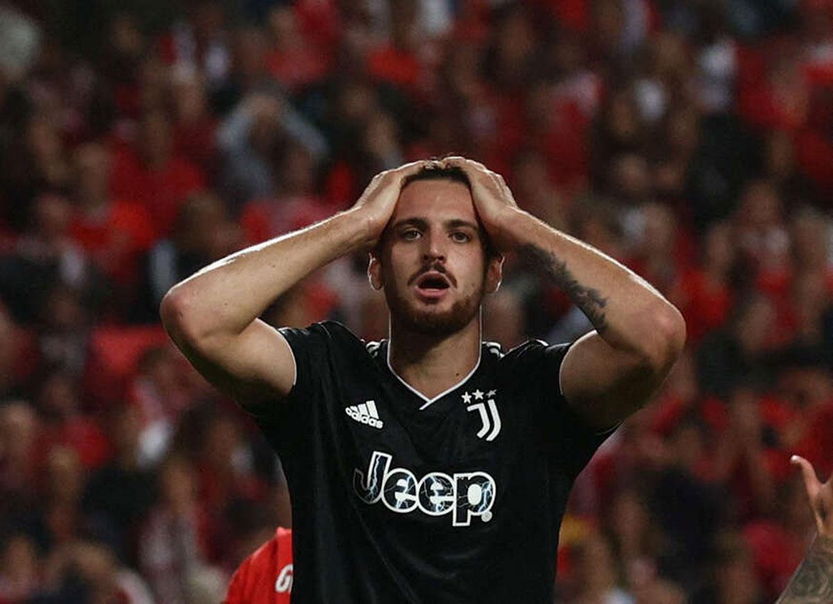 شباك 'السيدة العجوز' تهتز للمرة الاولى بثلاثة أهداف في الشوط الأول من مباراة