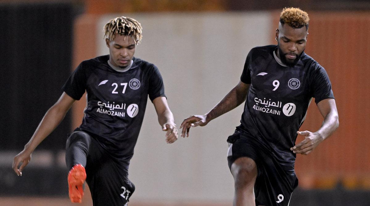 فريق 'الليث الابيض' للتحليق بعيدا في الصدارة