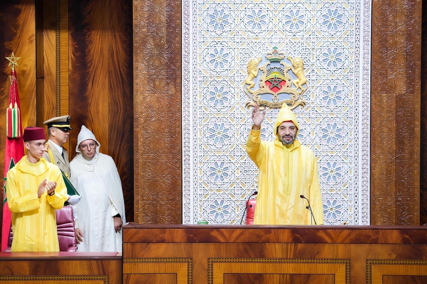 الملك محمد السادس: المغرب يراهن على الاستثمار المنتج، كرافعة أساسية لإنعاش الاقتصاد الوطني