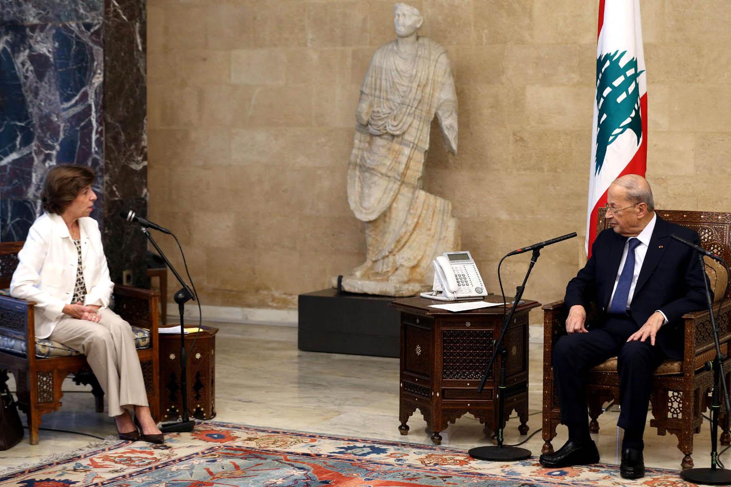 الرئيس اللبناني ميشال عون يستقبل وزيرة الخارجية الفرنسية كاثرين كولونا
