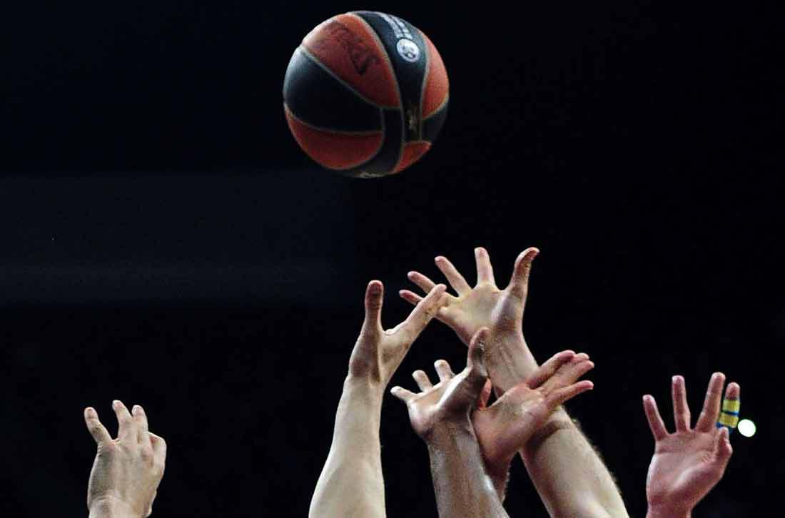 عمالقة السلة الأميركية يتواجهون للمرّة الأولى في العاصمة الإماراتية