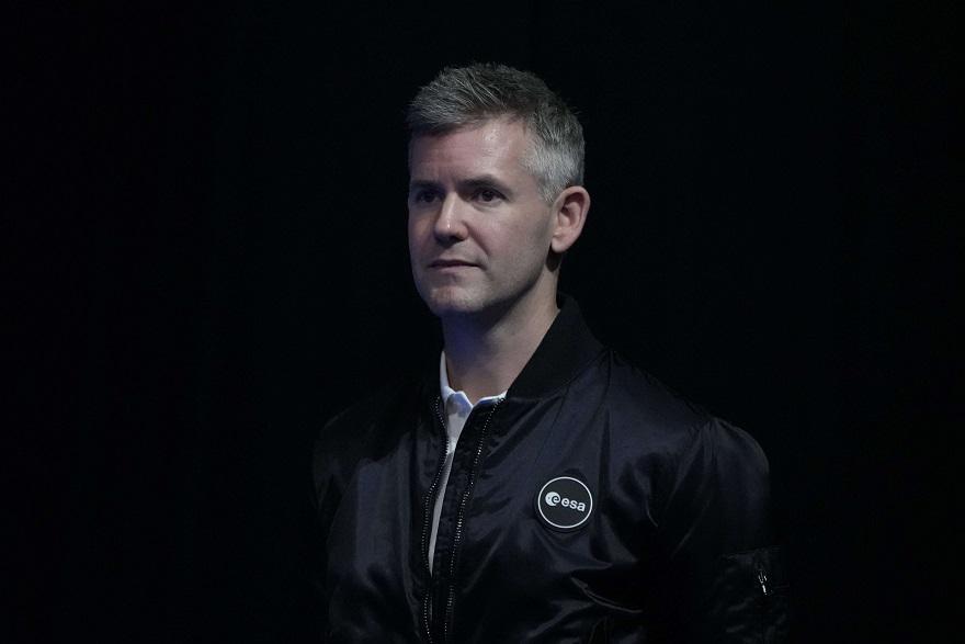  العداء البارالمبي البريطاني جون ماكفال