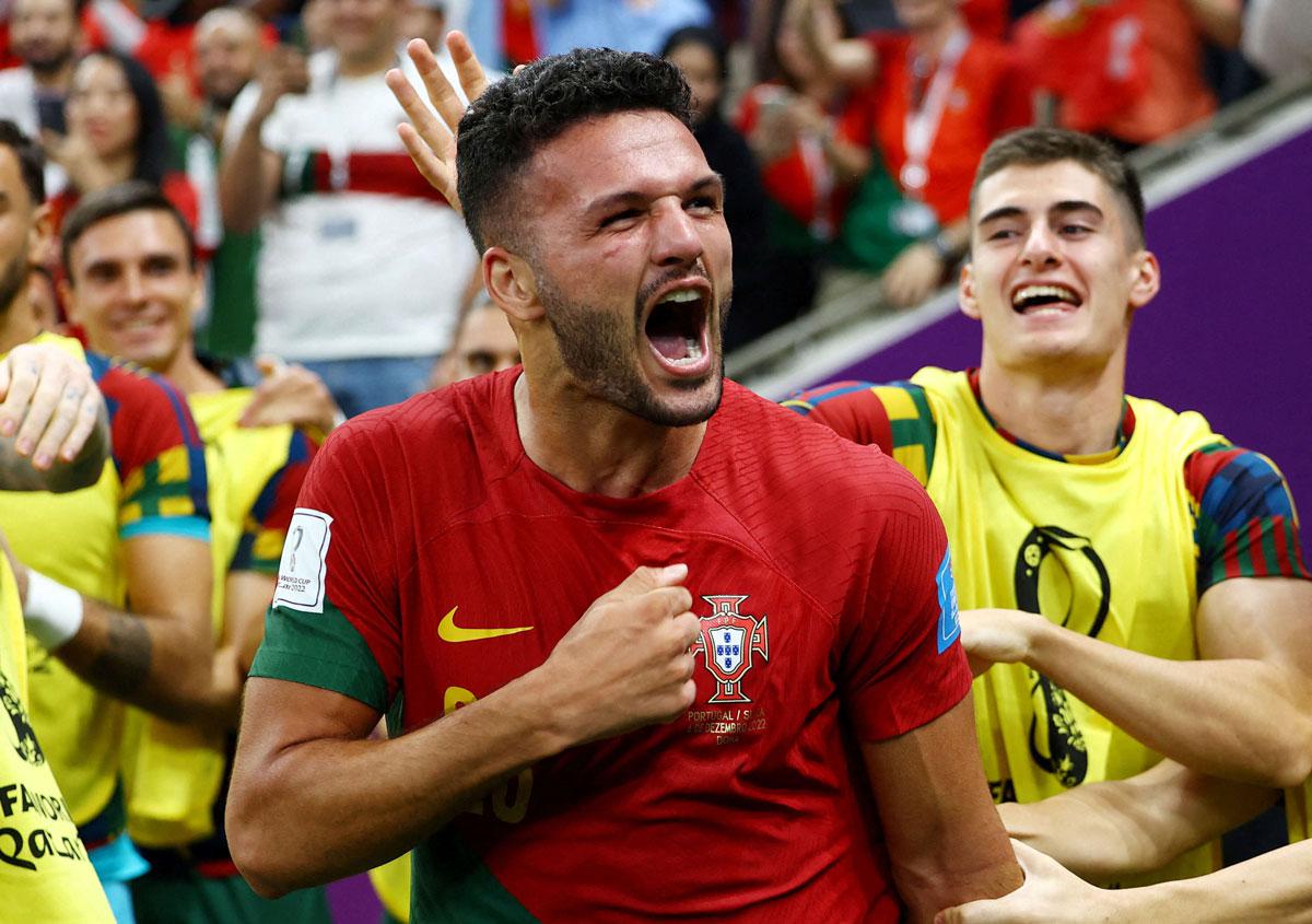 المهاجم البرتغالي الشاب يقود منتخب بلاده لمواجهة نظيره المغربي في ربع النهائي