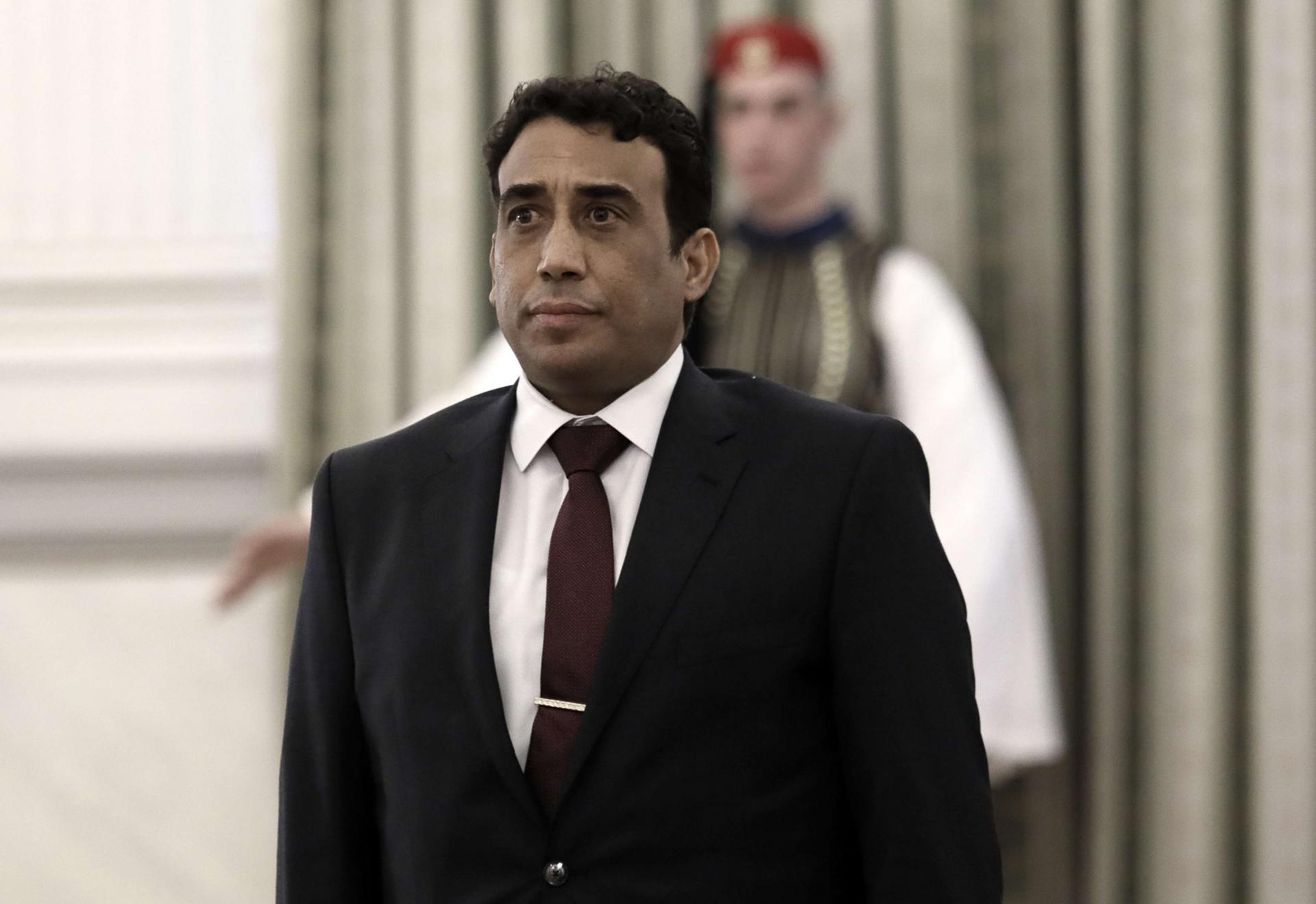 محمد المنفي يلعب دور الوسيط بين المشري وعقيلة صالح