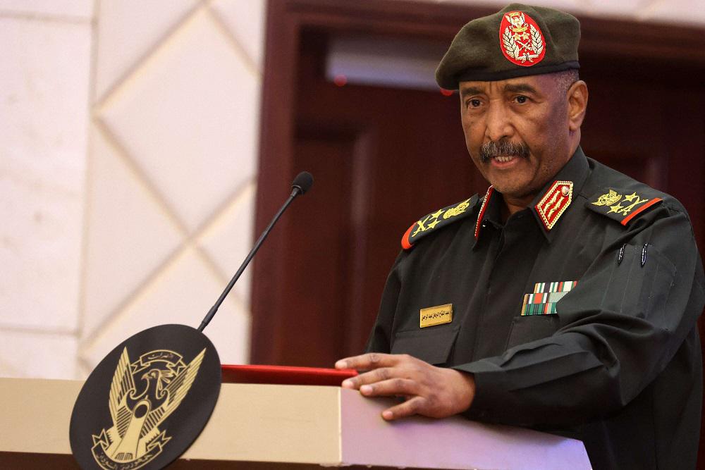 القادة العسكريون يعتبرون الاتفاق ضروري لبناء نظام ديمقراطي