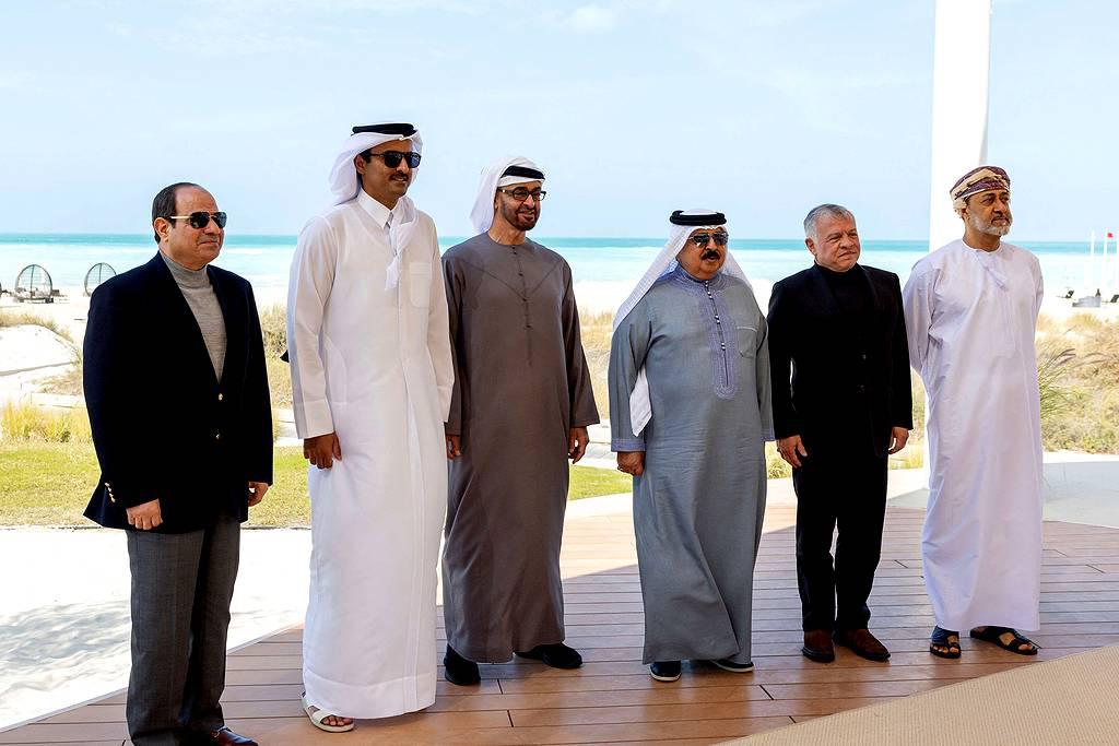 الاتصال ياتي بعد قمة خليجية عربية في ابوظبي