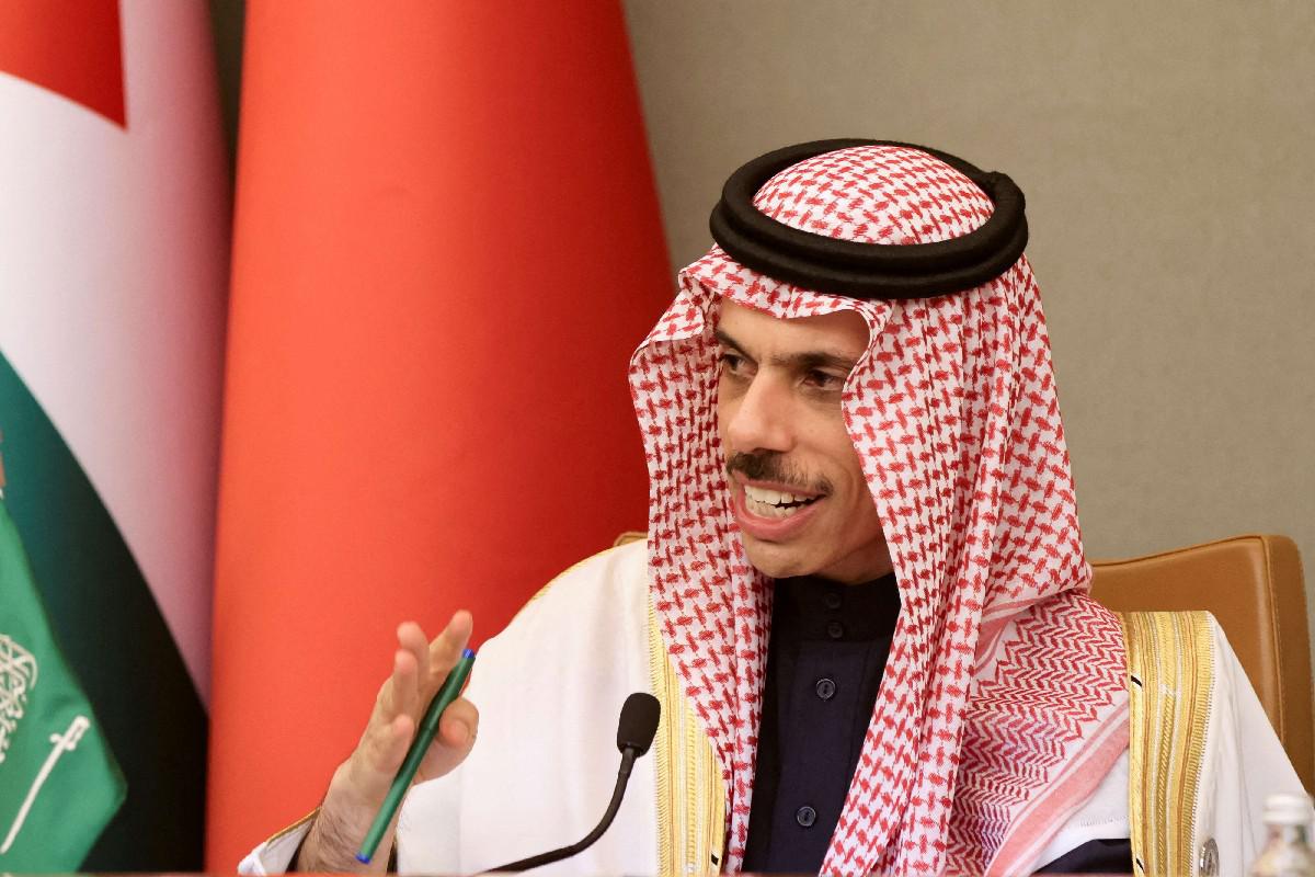 وزير خارجية السعودية يدعو إلى فتح صفحة جديدة مع نظام الأسد 