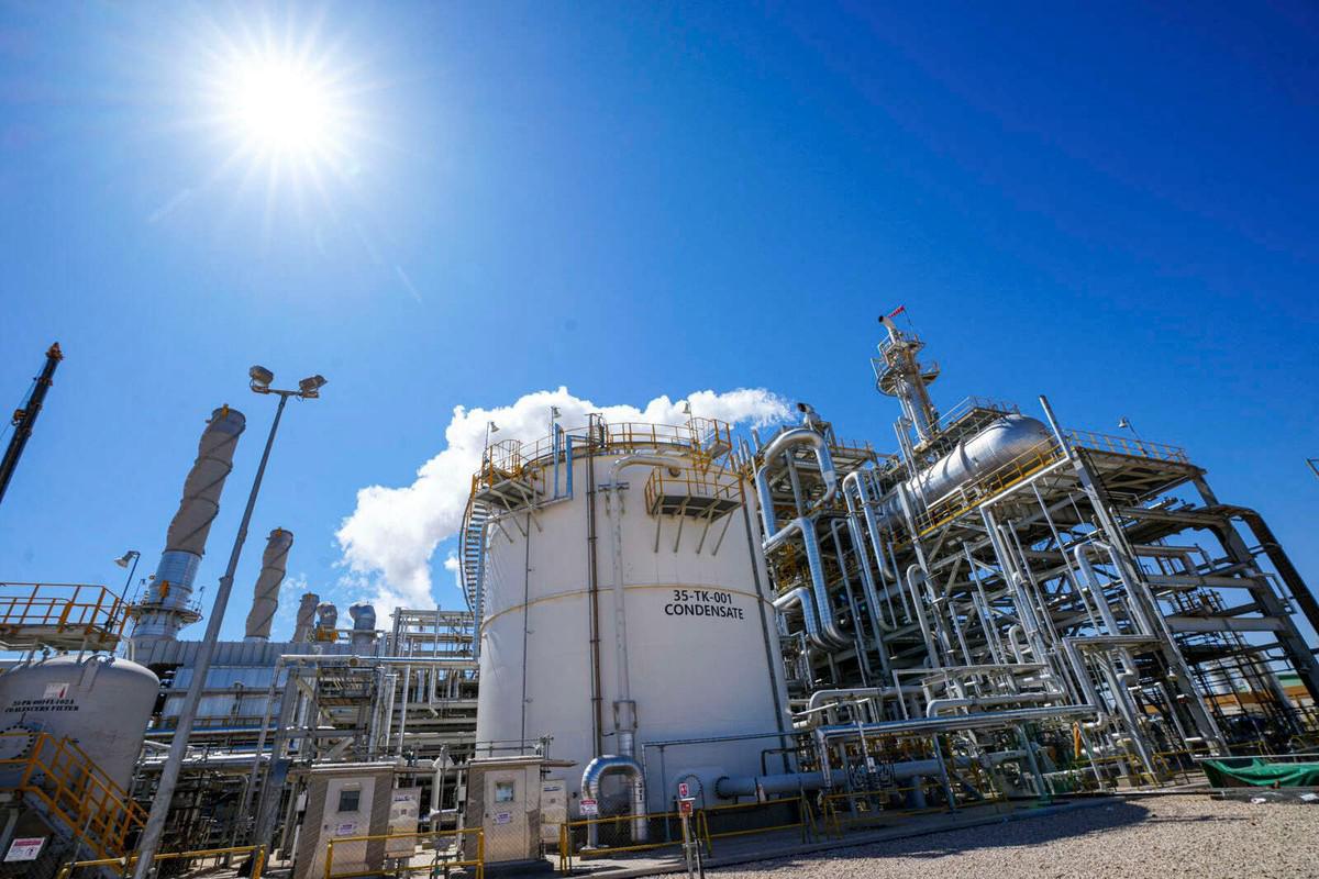 المصفى ينتج 200 ميغاواط من الكهرباء