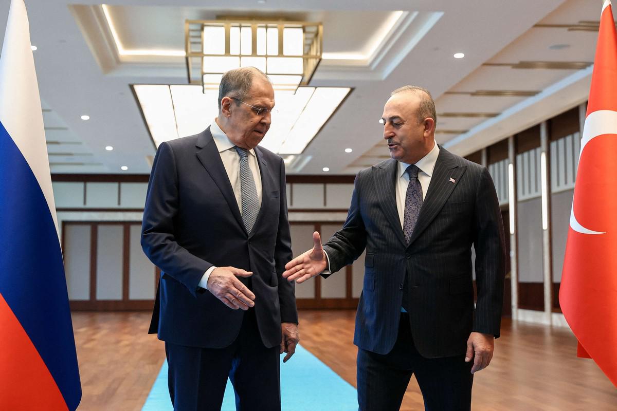 لافروف يطالب بمبادئ جديدة يقوم عليها النظام العالمي الجديد