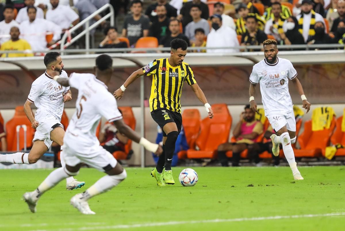 الاتحاد والشباب