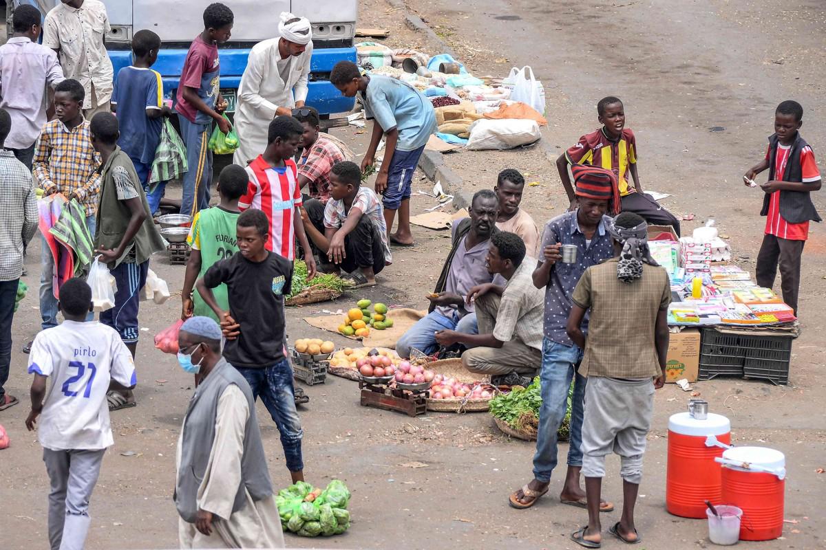 عودة الحياة الى طبيعتها تدريجيا في السودان