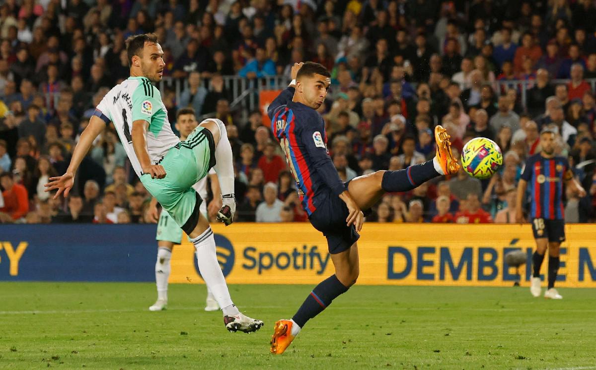 برشلونة