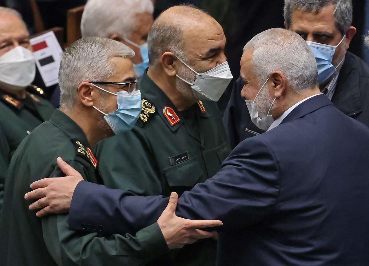 ايران ربطت علاقات قوية مع رموز الفصائل الفلسطينية