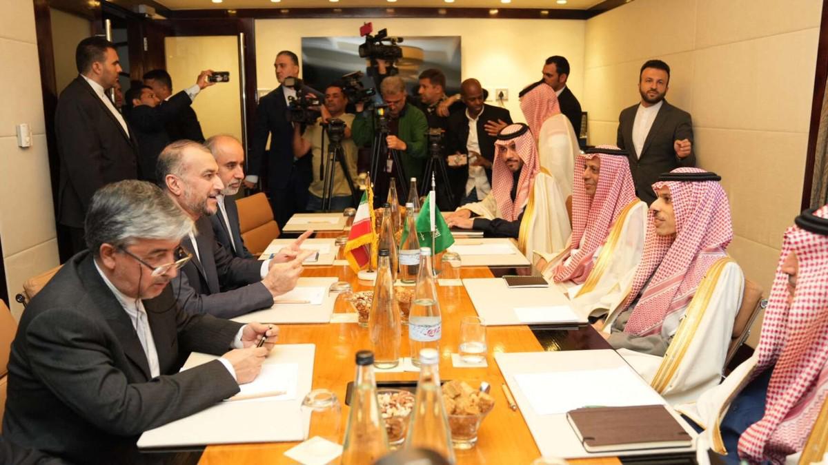على الطريق تطبيع العلاقات