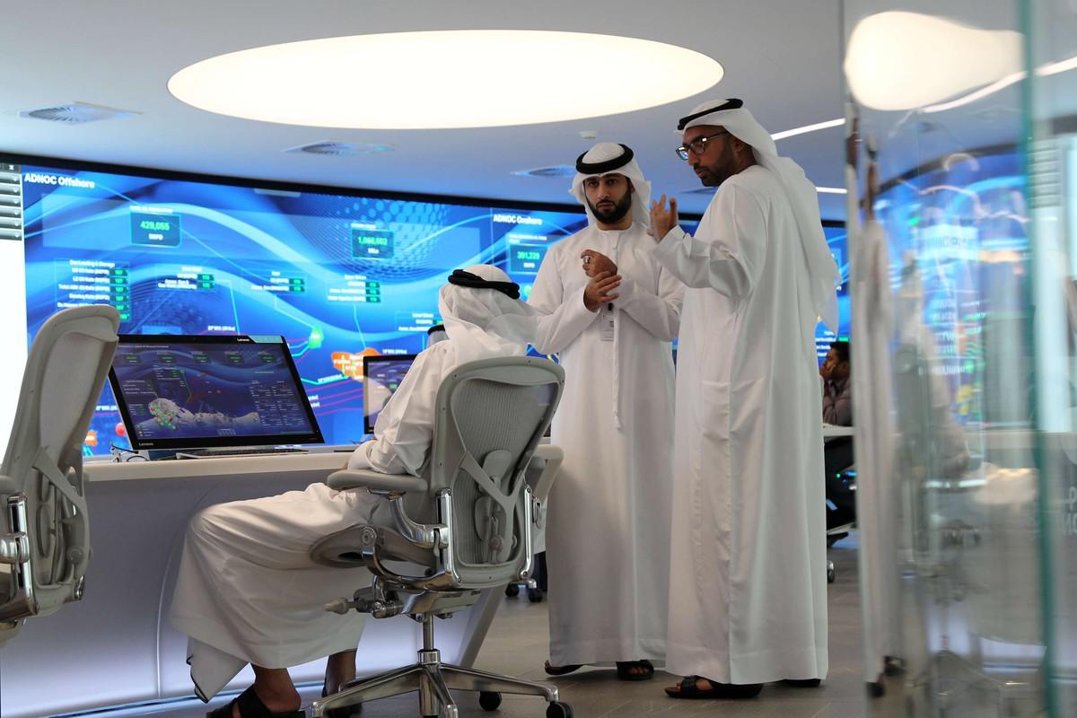 خطة إماراتية طموحة لتقليل الانبعاثات في جميع القطاعات