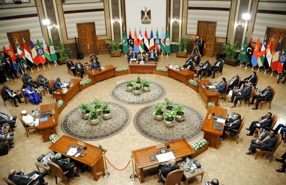 مبادرات متعددة لم تنه القتال