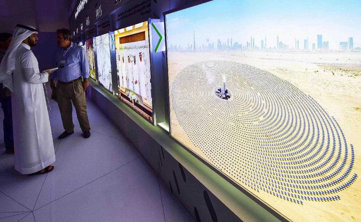الامارات تهتم بالاستثمار في الطاقات المتجددة