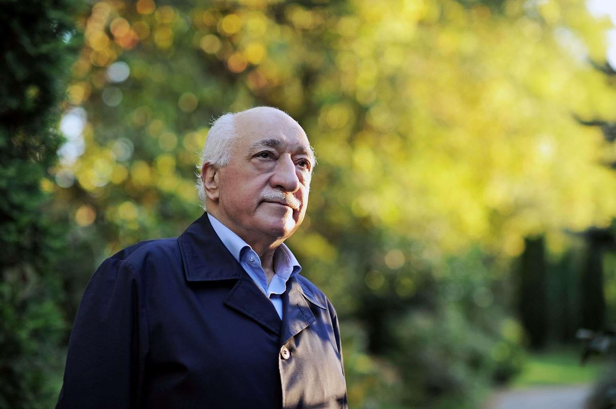 العدو اللدود لأردوغان نفى مرارا تورطه في محاولة الانقلاب 