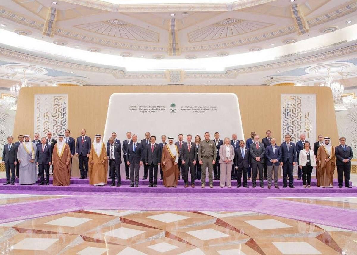 اجتماع جدة التشاوري لحل الأزمة الأوكرانية