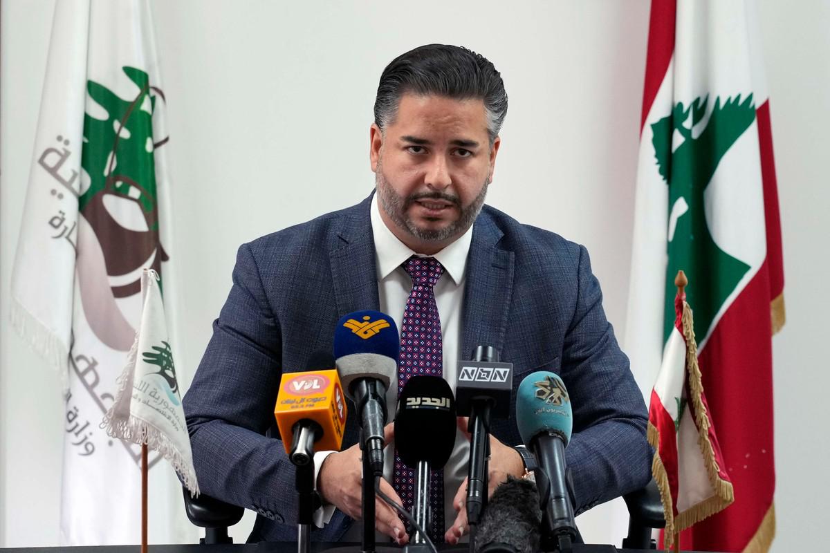 أمين سلام يوضح دون اعتذار من الكويت عن استخدامه عبارة "شخطة قلم"
