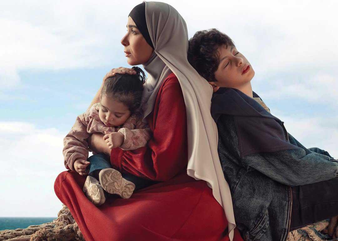 'تحت الوصاية'
