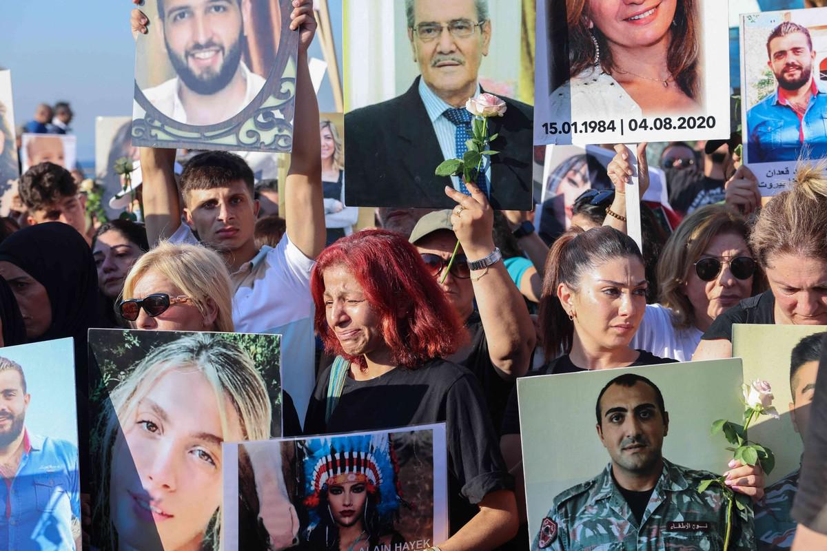 أهالي الضحايا يطاردون الحقيقة